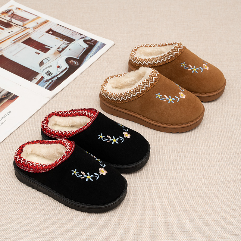 Embroidery Online - Winterpantoffels voor peuters en kinderen, met