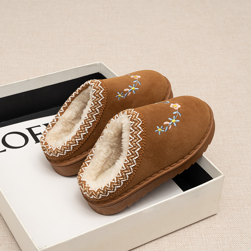 Winterpantoffels voor peuters  - Embroidery Online recensie en prijs
